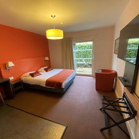 Mercure Aix-En-Provence Sainte-Victoire Chateauneuf-le-Rouge Bagian luar foto