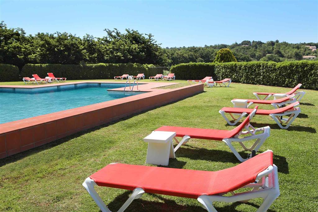 Mercure Aix-En-Provence Sainte-Victoire Chateauneuf-le-Rouge Bagian luar foto